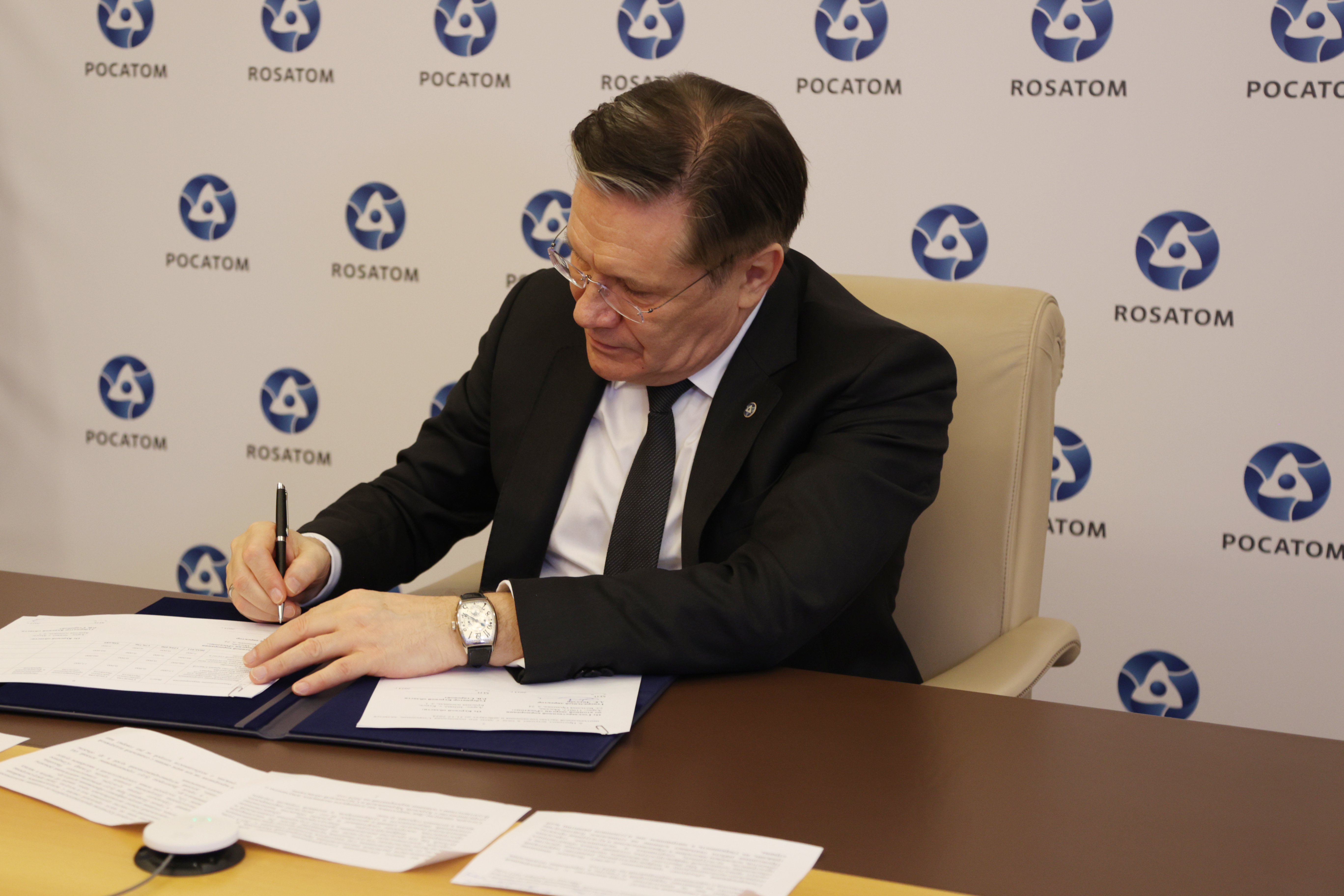 Росатом подписал соглашения о сотрудничестве на 2024 год с Курской, Мурманской, Смоленской и Тверской областями