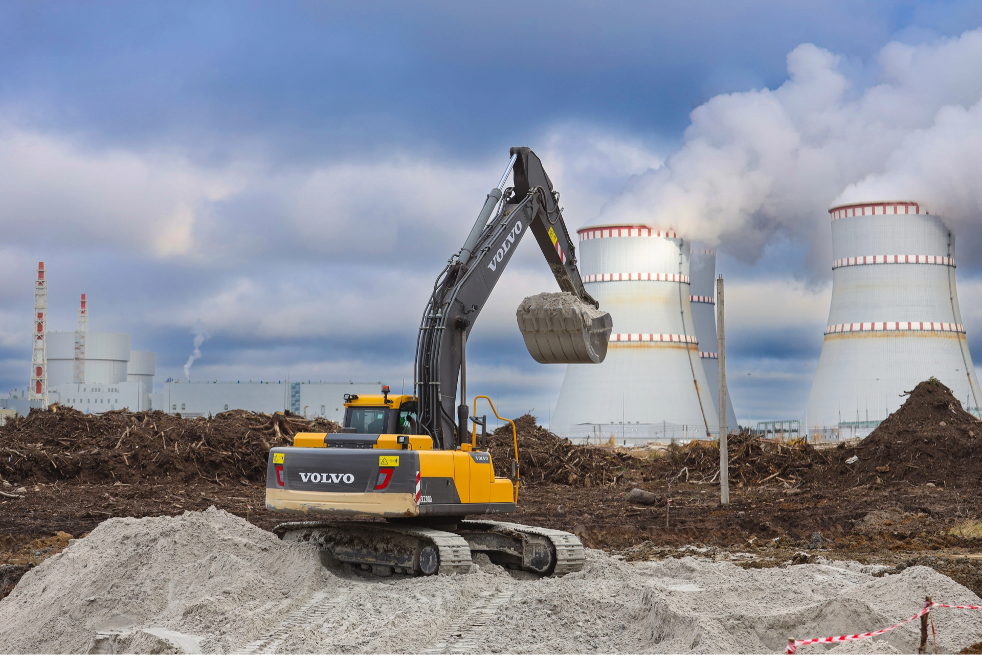 At the construction site of new units No. 7, 8 of the Leningrad NPP, they began the construction of the first facility of the 2nd stage – a pumping station
