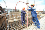 На площадке сооружения Курской АЭС-2 специалисты завершили первую крупную технологическую операцию - бетонирование фундаментной плиты реакторного здания блока №1 ВВЭР-ТОИ