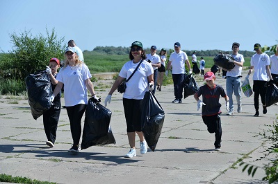 Ростовская АЭС: более 100 человек приняли участие в экологической акции «Чистый берег»