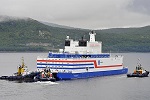 The floating nuclear power station Akademik Lomonosov sets sail from Murmansk to Pevek 