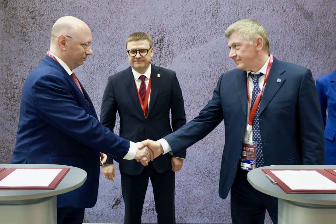Компания «Росэнергоатома» и Правительство Челябинской области подписали соглашение о развитии зарядной инфраструктуры для электромобилей