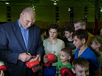 Калининская АЭС: Николай Валуев стал главным гостем спортивного фестиваля атомщиков в г. Удомле