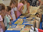 Ростовская АЭС: в Волгодонск приехала передвижная выставка редких книг 