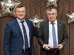 Работникам и пенсионерам Белоярской АЭС вручили отраслевые награды